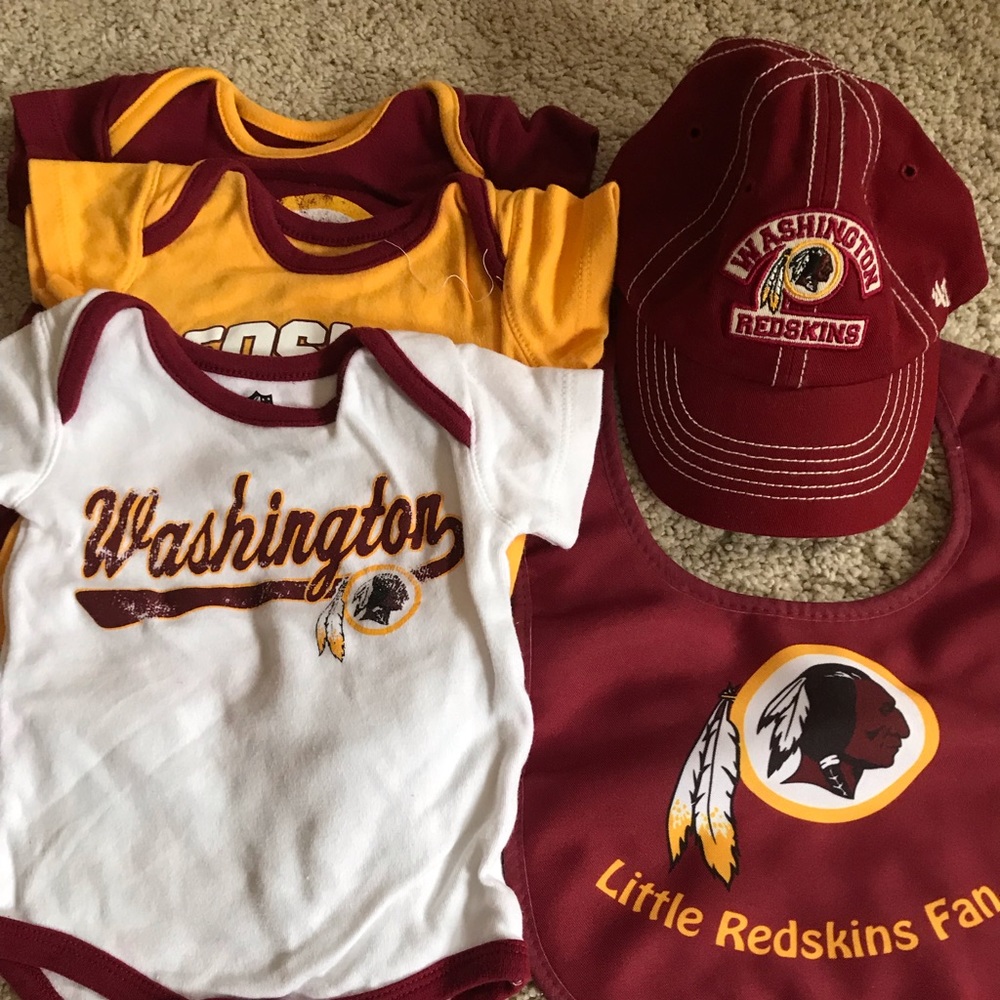 Brand new infant Redskins Gear 0-6mo